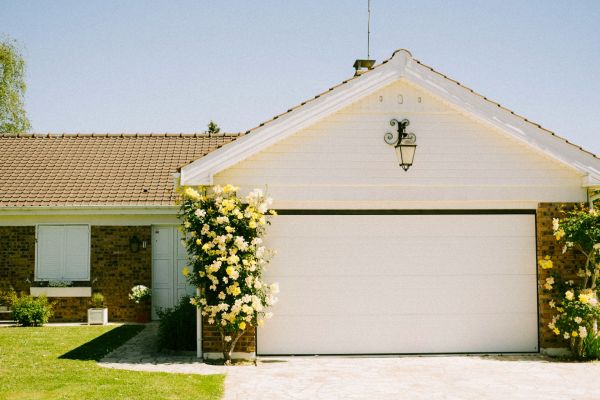 Guide d'achat : matériaux d'isolation pour portes de garage